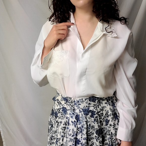 Long sleeve white shirt - Picture 2 of 6